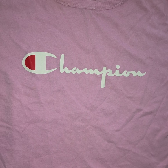 DONATED! Champion cropped t-shirt - Picture 2 of 8